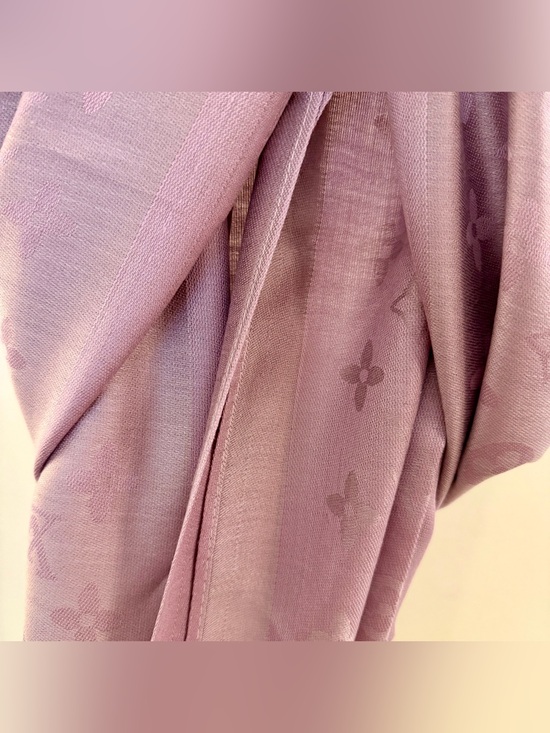 Accessories - Luxury Cashmere & Silk Blend Monogram Scarf